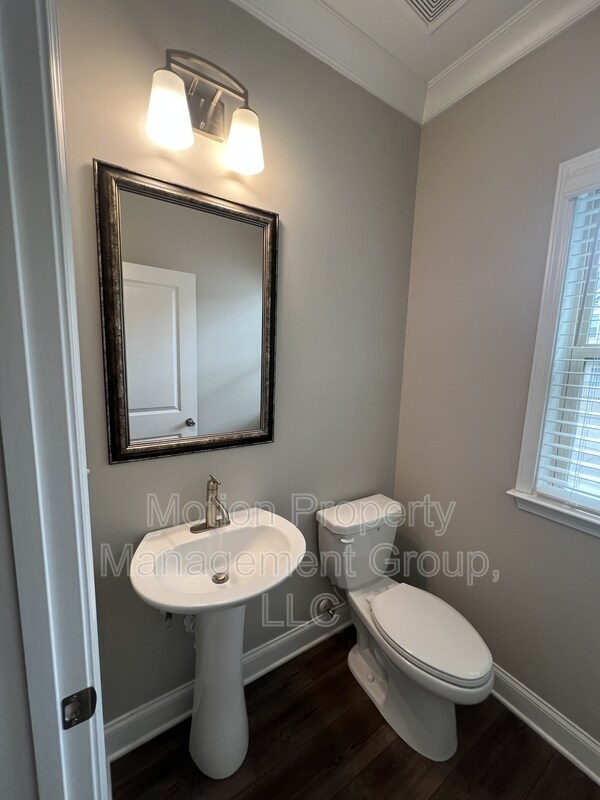 Building Photo - 3878 Via Sesi Ln