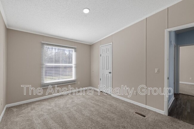 Building Photo - 1508 Willow Downs Cir