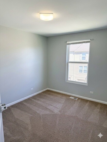 Building Photo - 1513 Bristol Ln