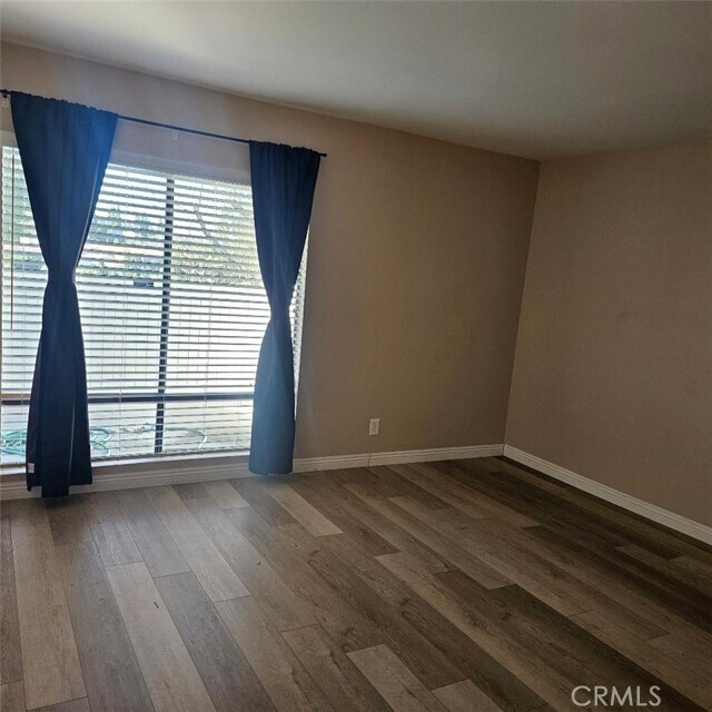 Building Photo - 485 S Ranch View Cir