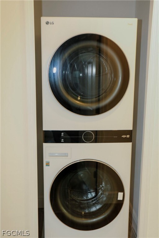 Building Photo - 915 Graystone Ave