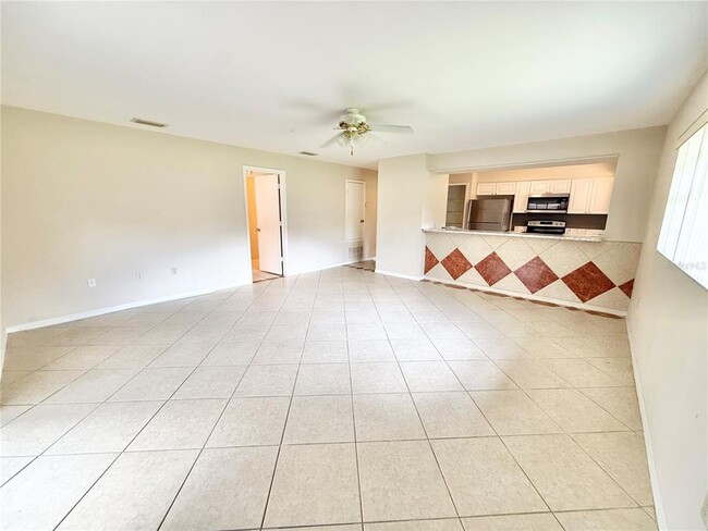Building Photo - 2239 Margarita Ct