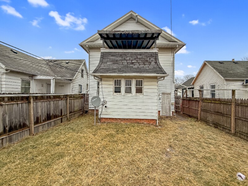 Building Photo - 908 Forsythe St
