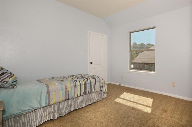 Building Photo - 9930 Pennymill Dr