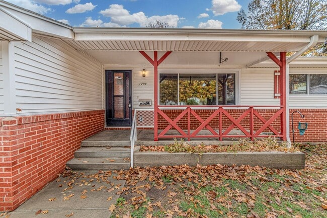 Building Photo - Please View 3D Virtual Walk-Through Before Scheduling a Showing