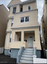 Building Photo - 209 N 15th St