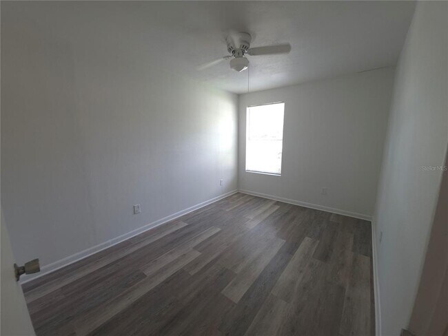 Building Photo - 8413 Barrett Pl
