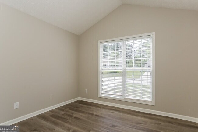 Building Photo - 181 Kades Cove Dr