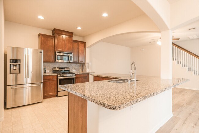 Building Photo - 14623 Roaring Fork Ln