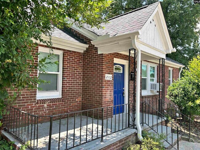 Building Photo - 2112 Academy St