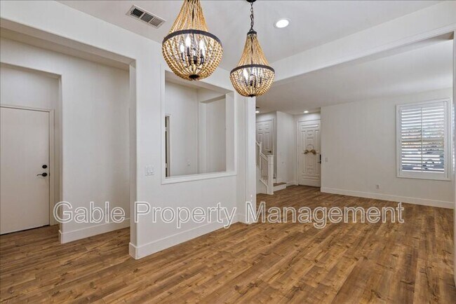 Building Photo - 26951 Cape Cod Dr