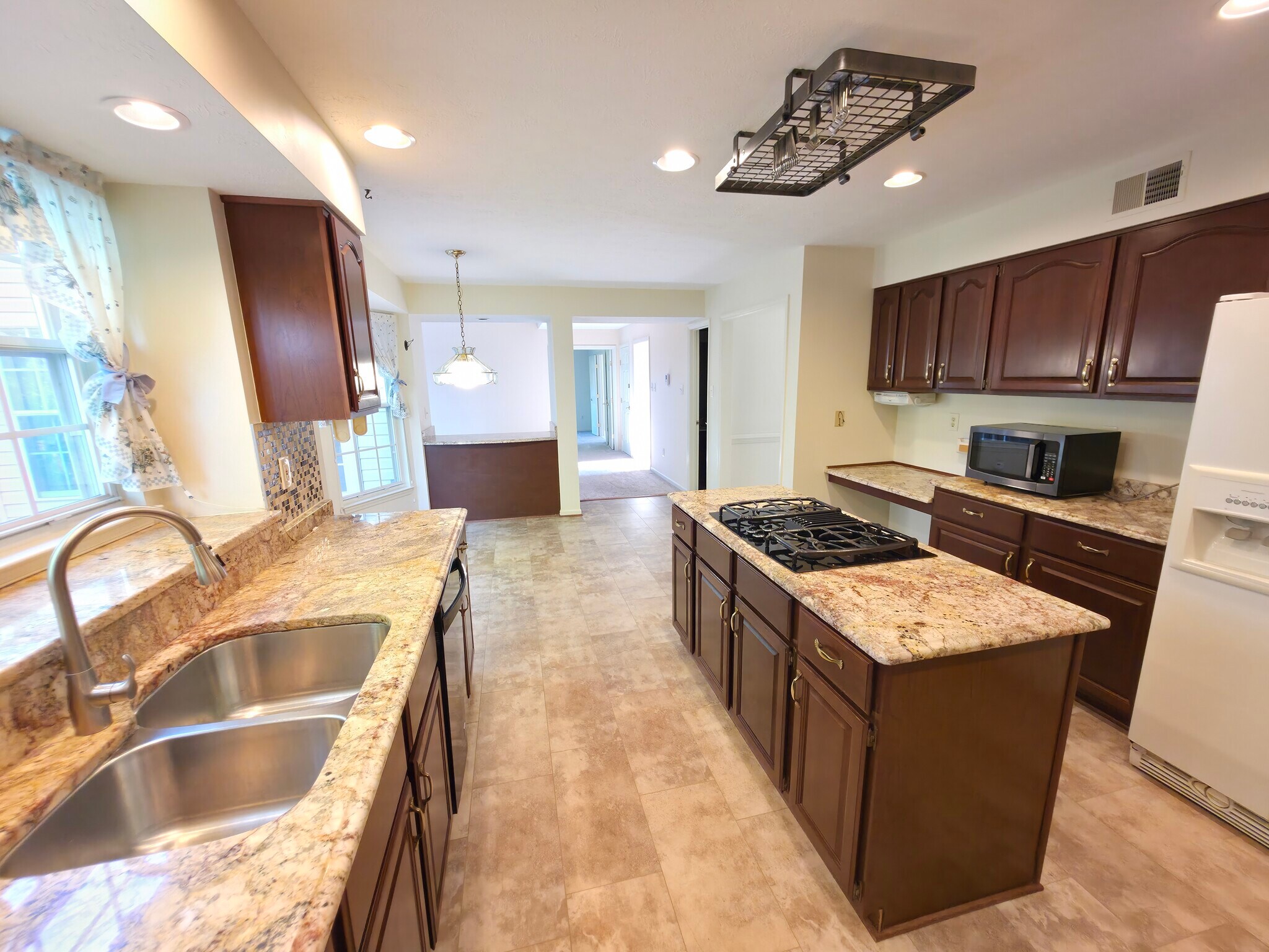 Building Photo - 15803 Lautrec Ct