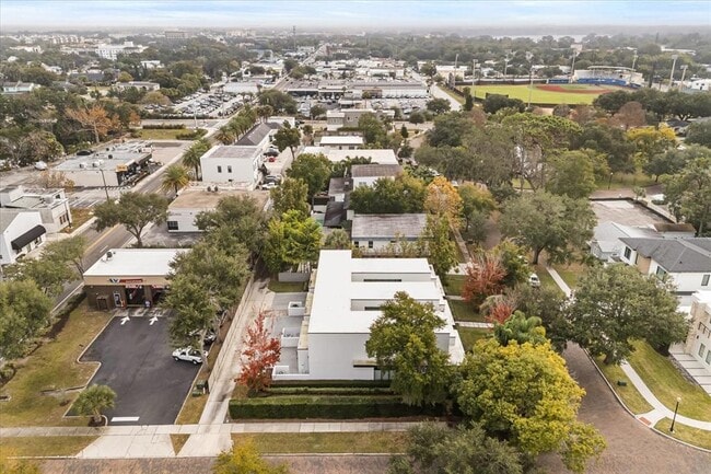 Building Photo - 1049 N Kentucky Ave