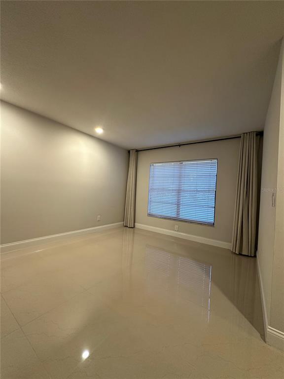 Building Photo - 753 Isleton Dr