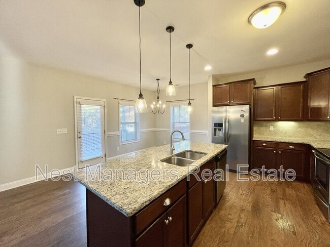 Building Photo - 211 Executive Dr