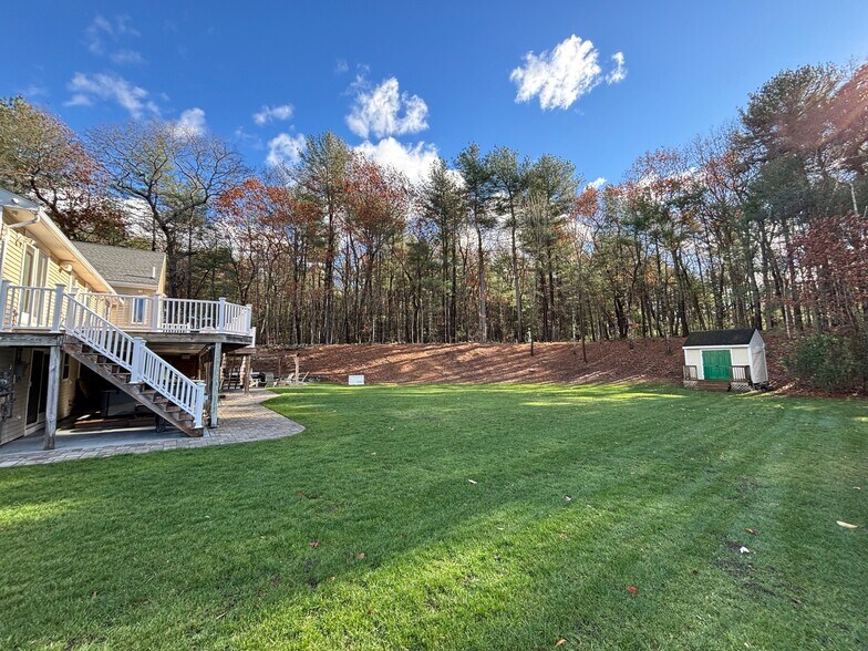 Building Photo - 25 Winsor Rd