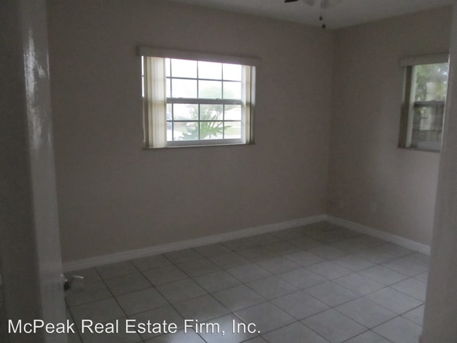 Building Photo - 2 br, 1 bath House - 4225 46TH ST NORTH