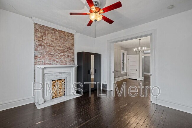 Building Photo - 4036 Flad Ave