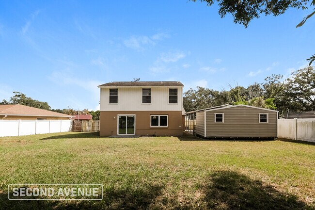 Building Photo - 3809 Pinedale St