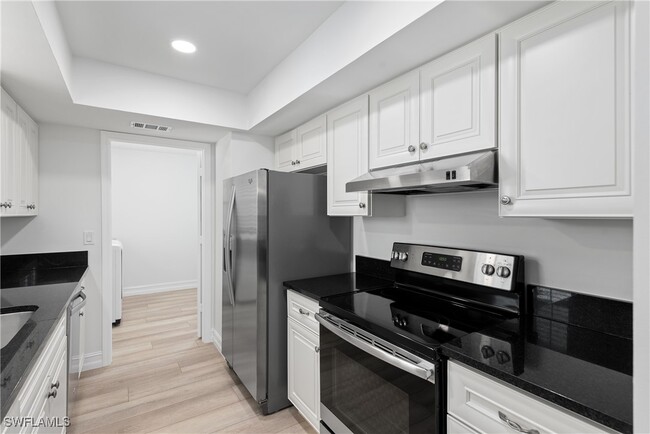Building Photo - 4126 Belair Ln