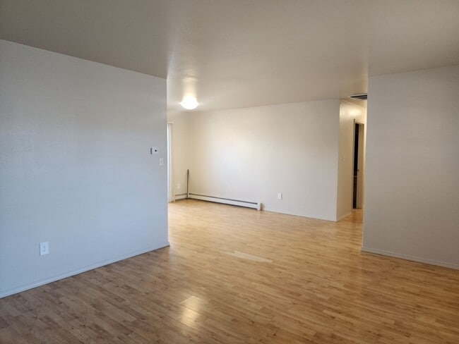 Building Photo - Cute 3 Bed 1 Bath home in Orchard Mesa