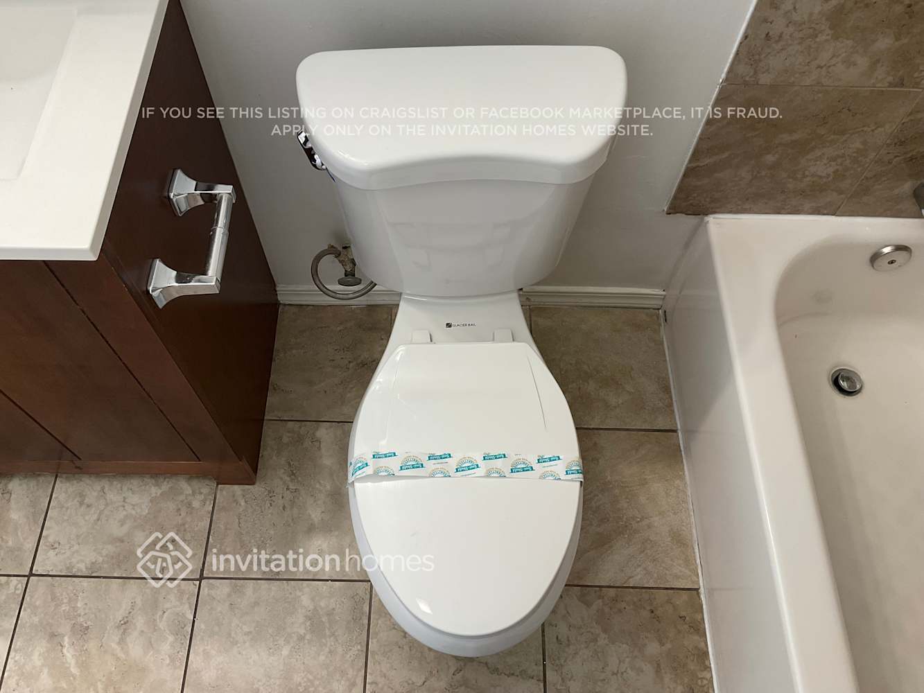 Building Photo - 7943 Newcastle Ave