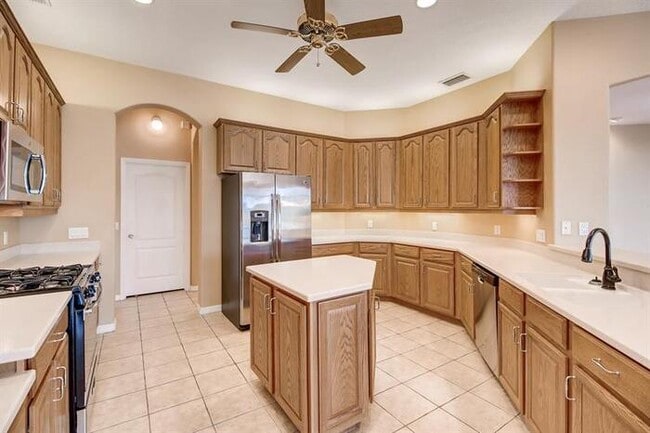 Building Photo - 12416 Aster Ave, Bradenton, FL, 34212