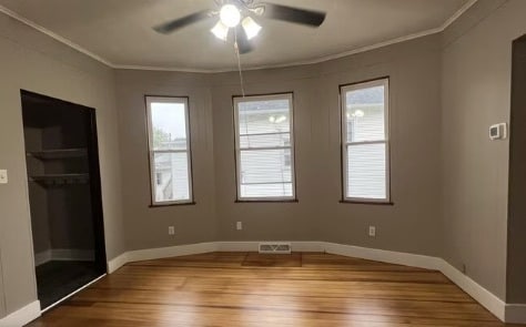 Building Photo - 1720 Avoca St