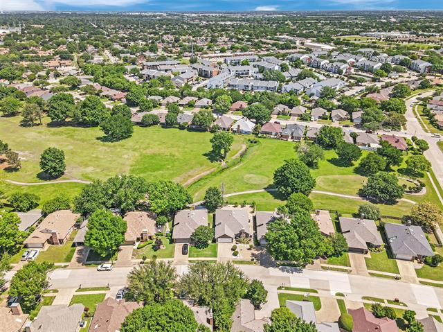 Building Photo - 2718 Laurel Oaks Dr