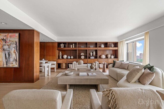 Building Photo - 118 E 60th St