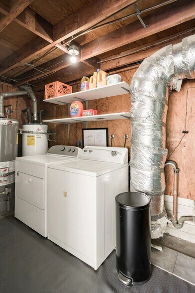 Building Photo - 1773 Torrance St