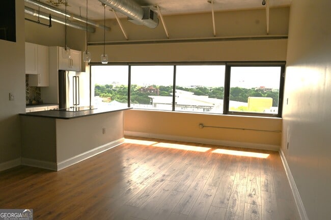 Building Photo - 120 Ralph McGill Blvd NE