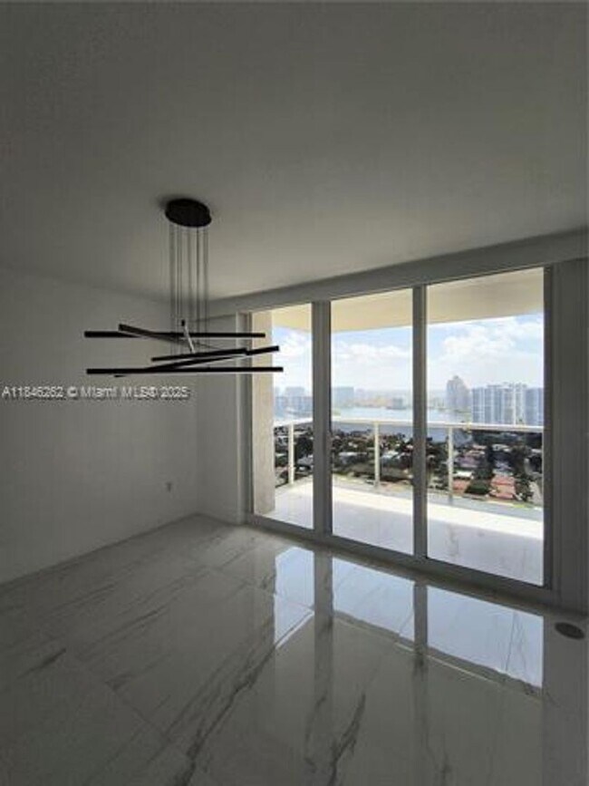 Building Photo - 19111 Collins Ave