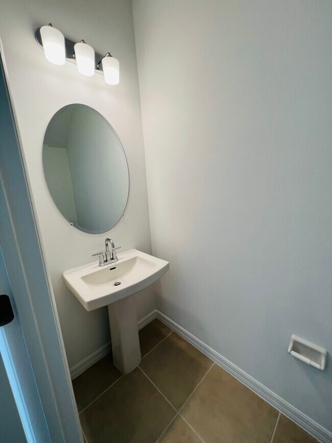 Building Photo - 8549 Lunar Skye St