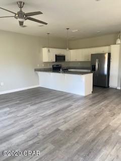 Building Photo - 9003 Banyan Beach Dr
