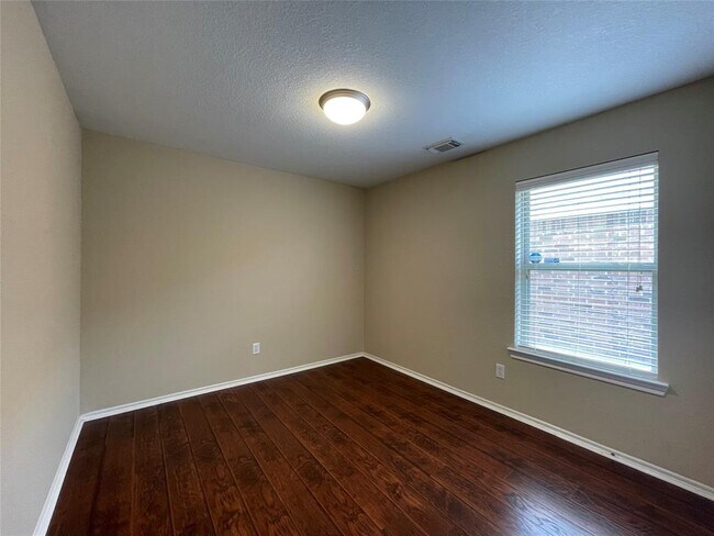 Building Photo - 6110 Moran Crest Dr