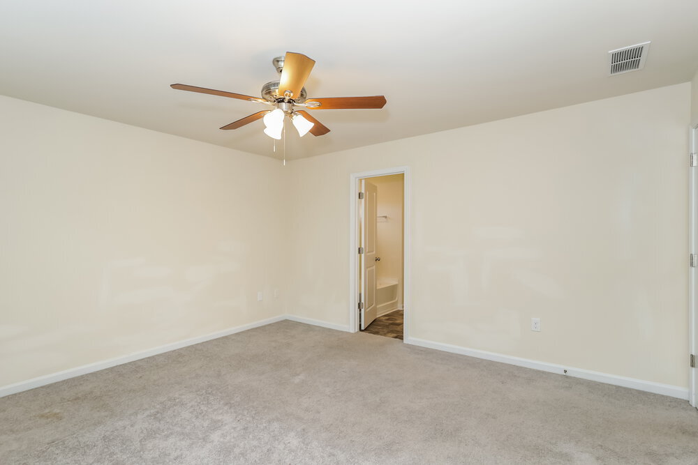 Building Photo - 520 Overo Dr