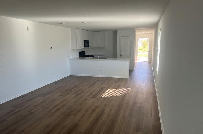 Building Photo - 427 Gabbro Gdns