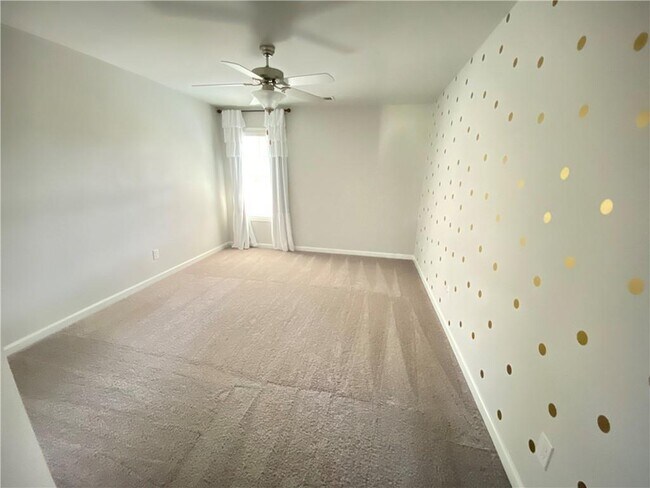Building Photo - 9095 Maple Run Trail