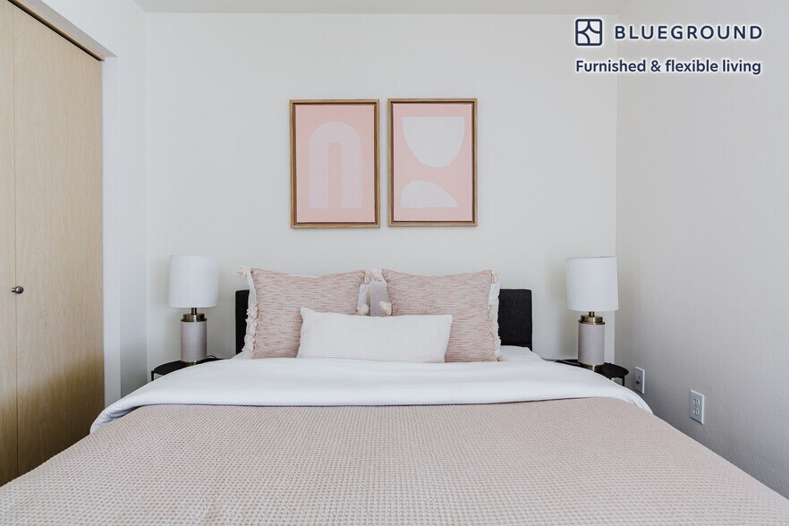 Building Photo - 4219 S Othello St