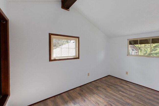 Building Photo - FOUR BEDROOM CHARMER WITH ADU IN CASTLE ROCK