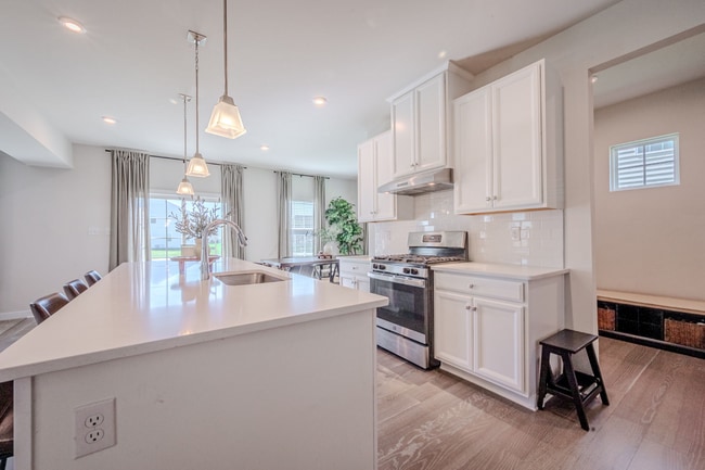 Building Photo - 1018 Applecross Dr