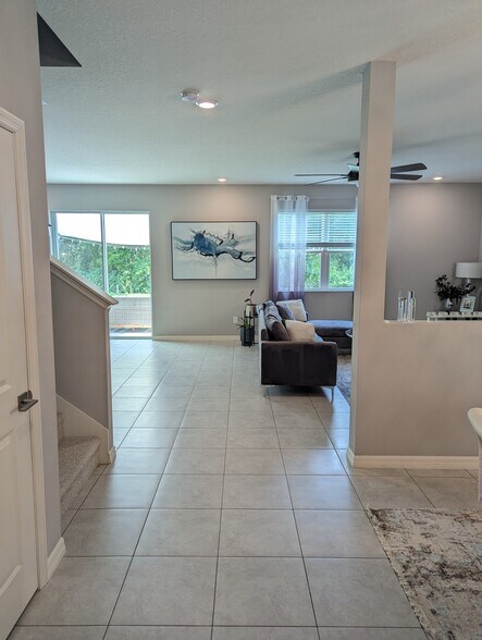 Building Photo - 9235 Freedom Hill Dr