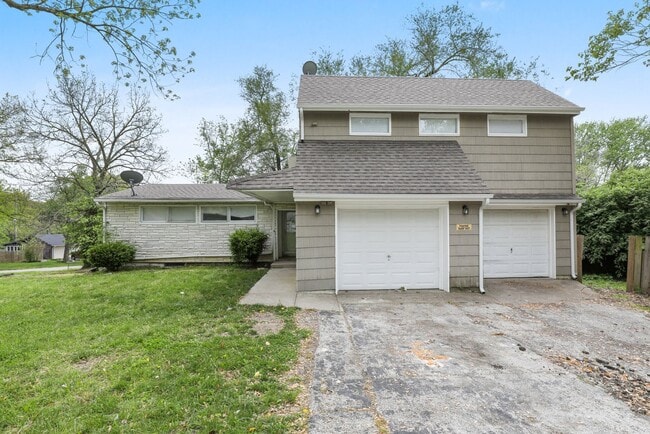 Primary Photo - COMING SOON! 4 Bed 2 Bath Kansas City Home...