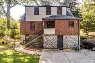 Building Photo - 5250 Mimosa Dr