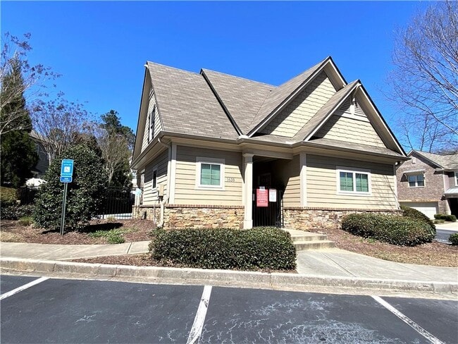Building Photo - 2186 Hillview Dr NE