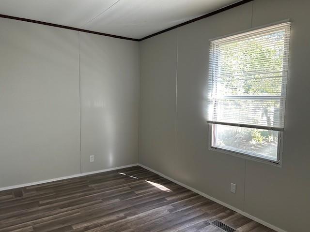 Building Photo - 1660 Sheila Dr