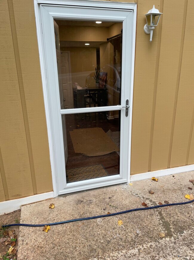 Building Photo - 1164 Cedar Log Pl