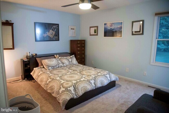 Building Photo - 43017 Fairgrounds Rd