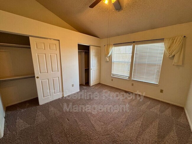 Building Photo - 6735 Overland Dr